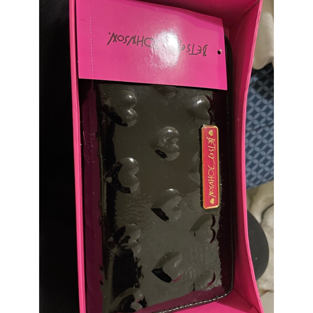 Betsey Johnson wallet